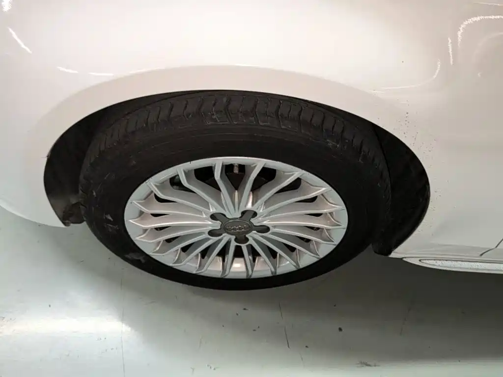 Audi A4L — миниатюра 23
