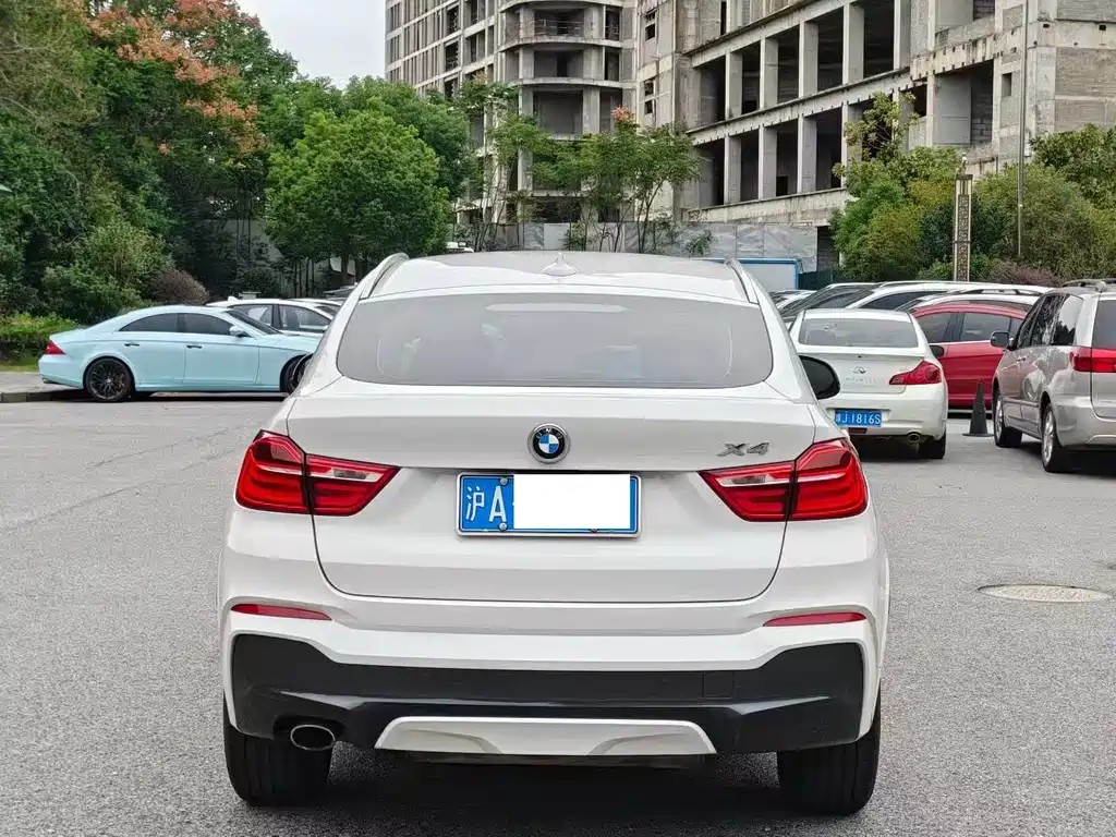 BMW X4 — миниатюра 8