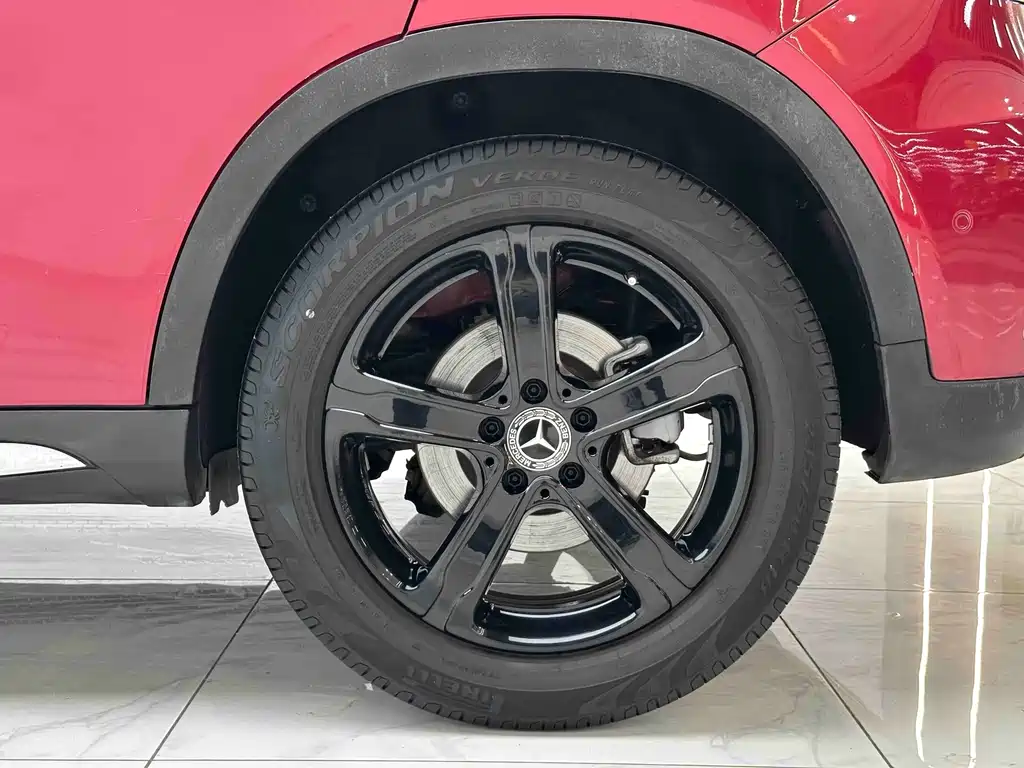 Mercedes-Benz GLA - фото 17