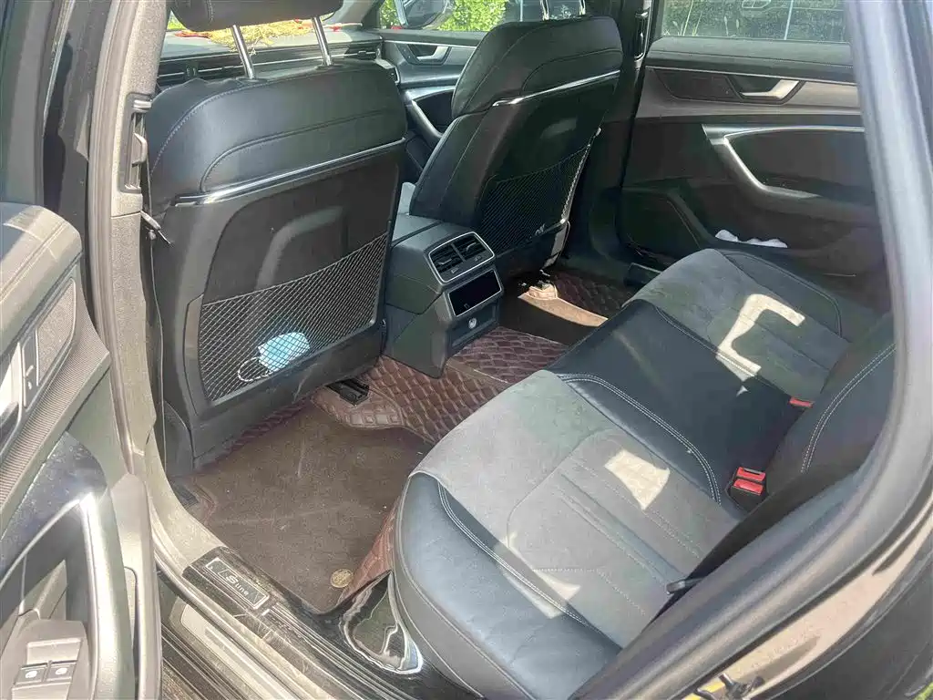Audi A6L 2020 55 TFSI e quattro