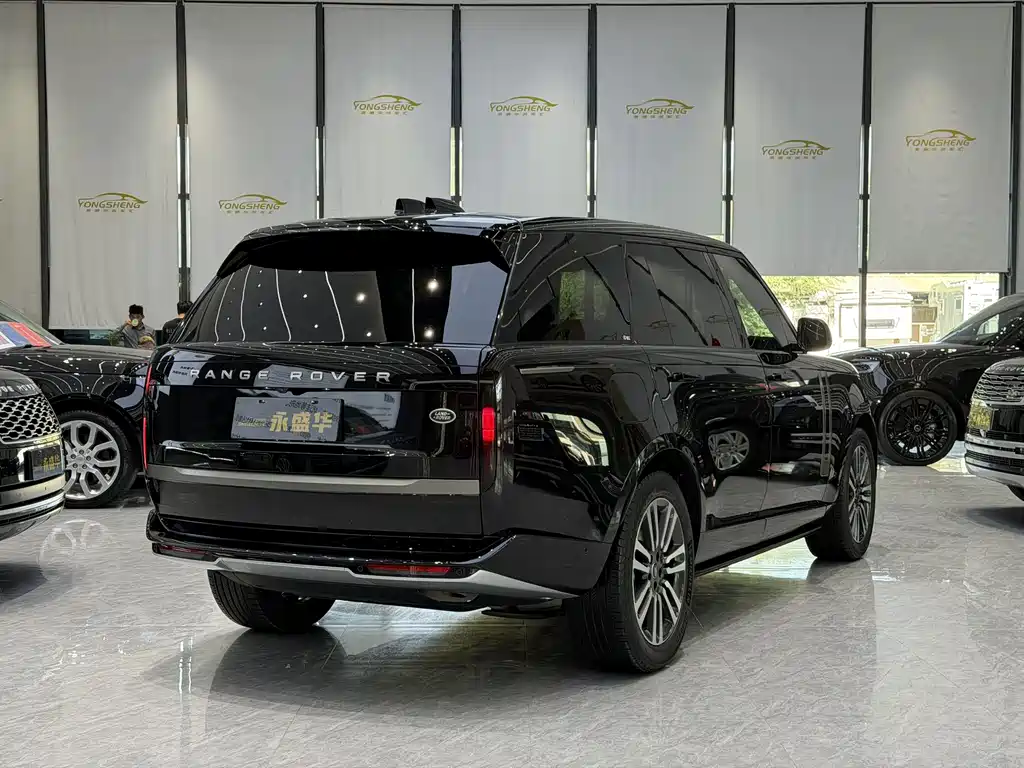 Land Rover Range Rover — миниатюра 3