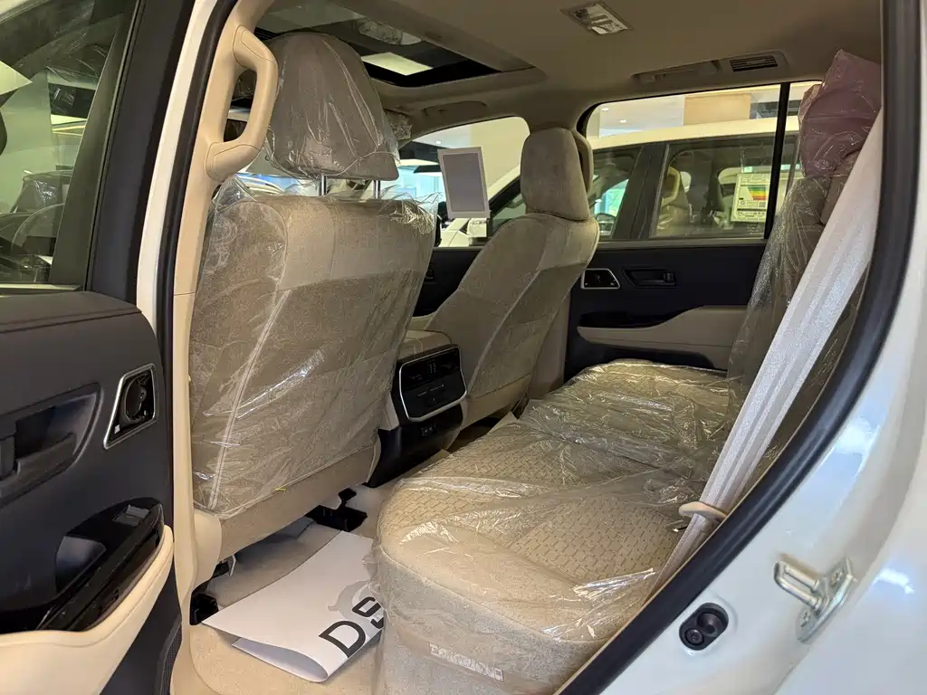 Toyota Land Cruiser LC300 2024 3.5T AT