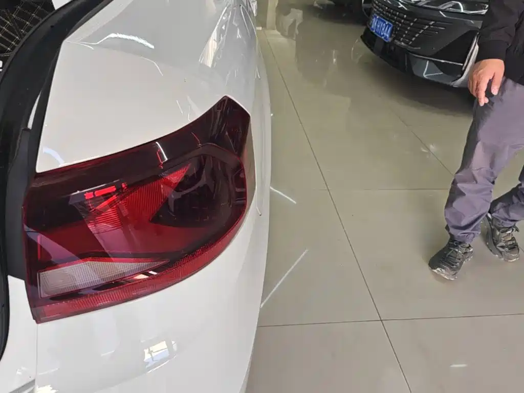 Jetta VA3 — миниатюра 8