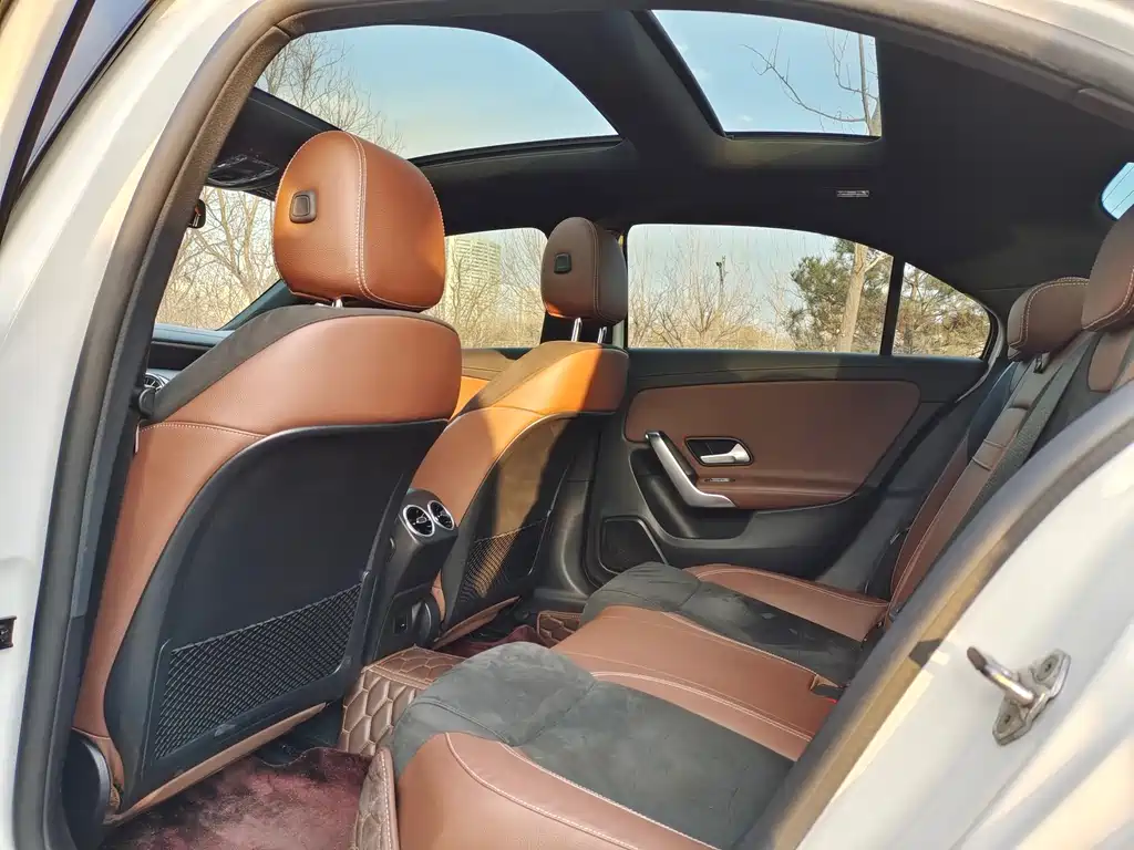 MERCEDES-BENZ A CLASS