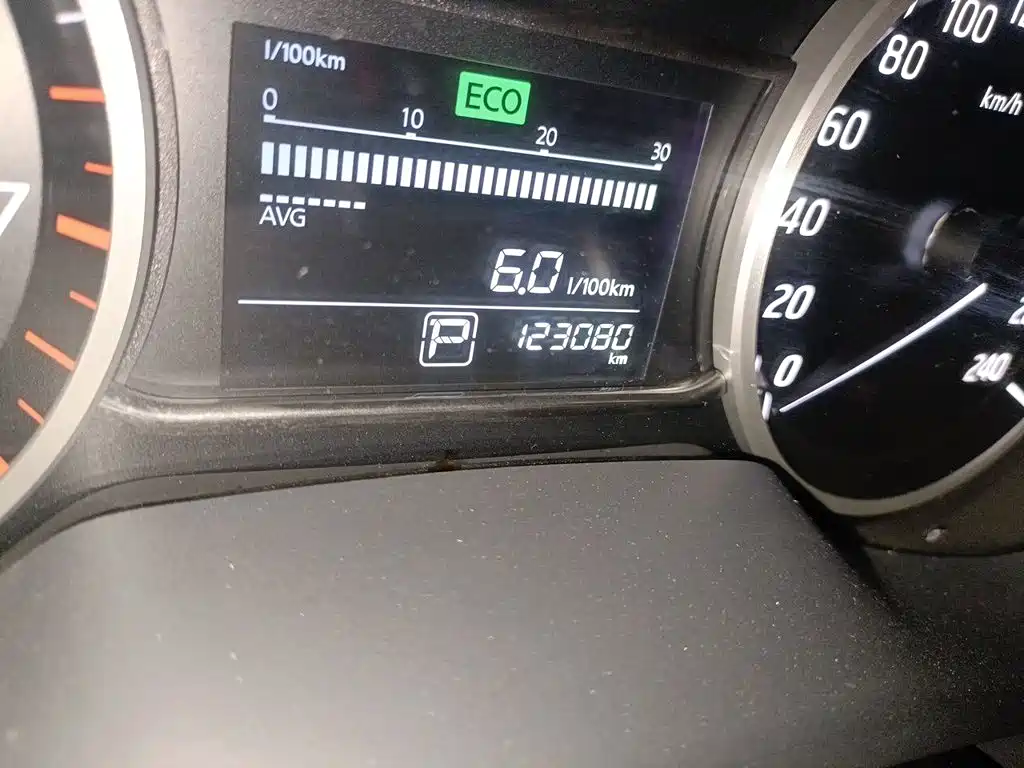 Nissan Sylphy — миниатюра 5