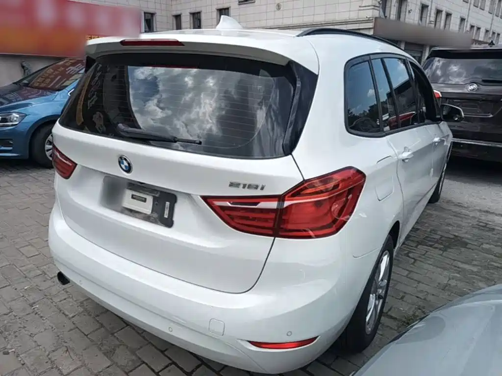 BMW 2 Series Gran Tourer — миниатюра 7