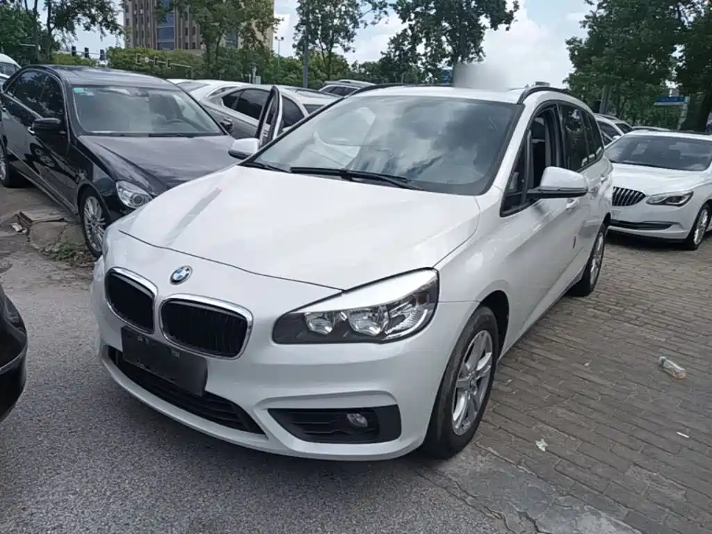 BMW 2 Series Gran Tourer — миниатюра 2