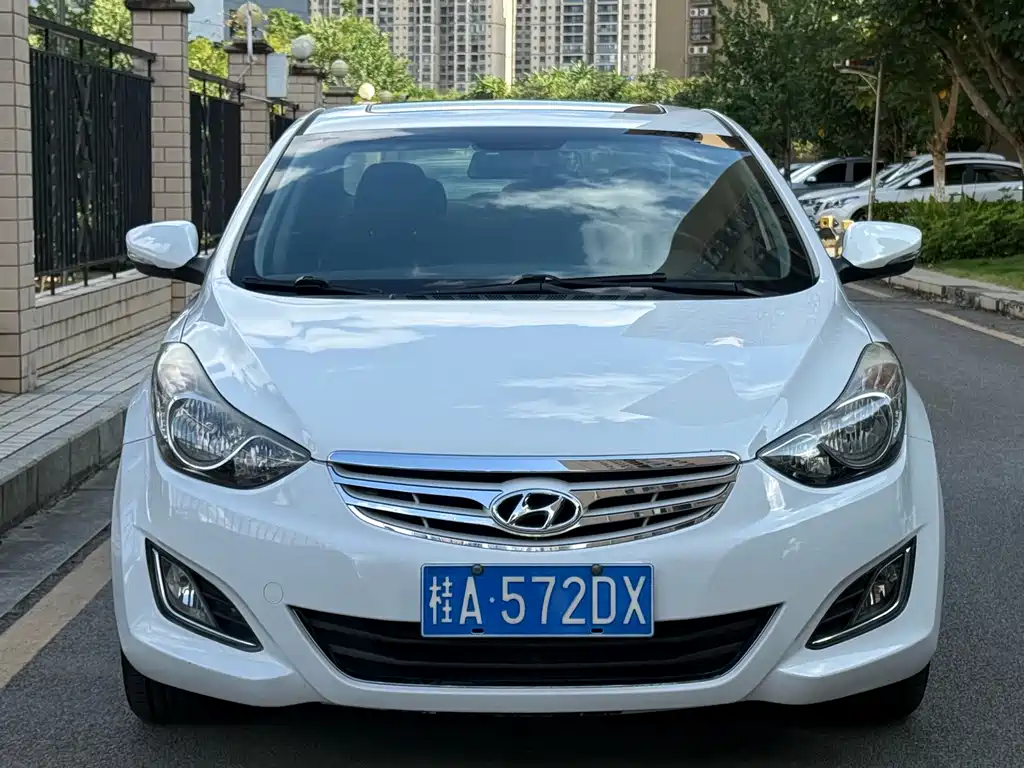 Hyundai Elantra Langdong — миниатюра 2