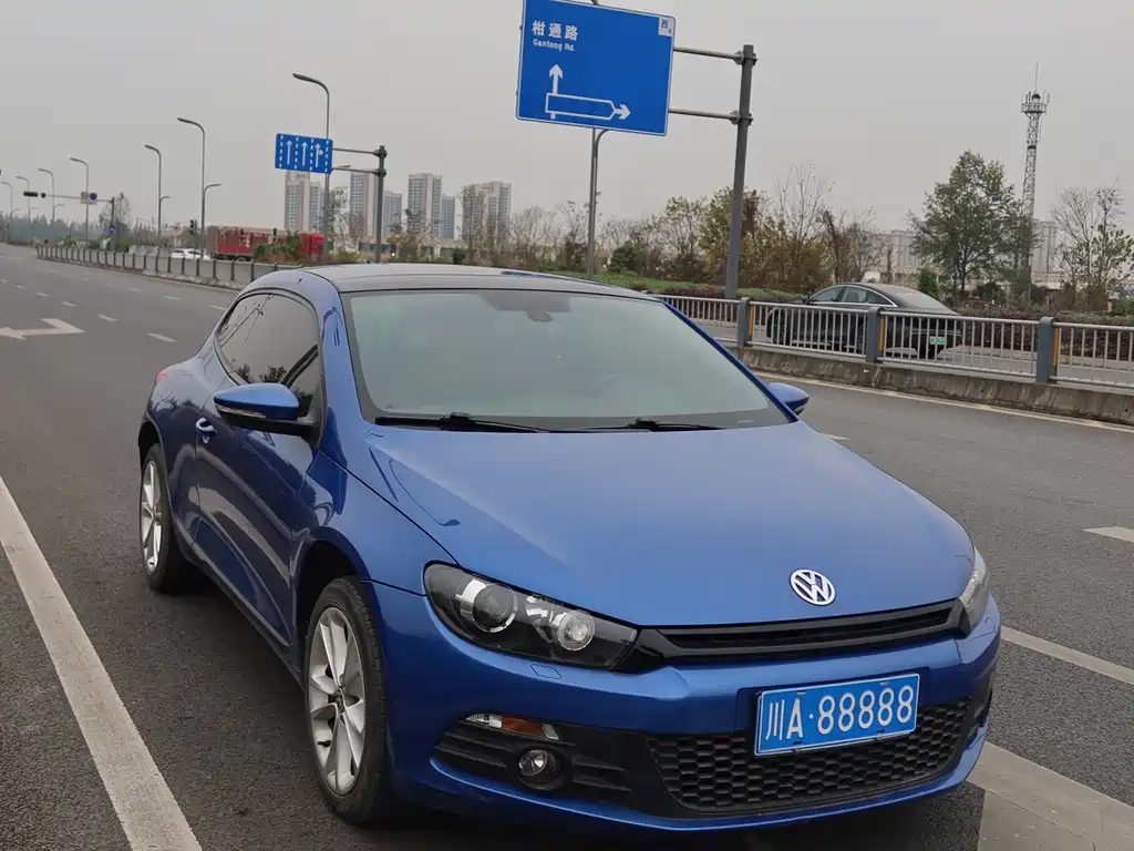 Volkswagen Scirocco 2.0TSI Luxury Edition, фото 3