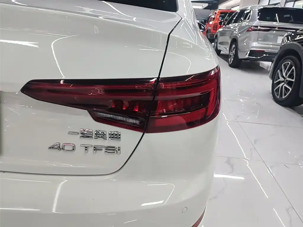 Audi A4L 2018 30 40 TFSI