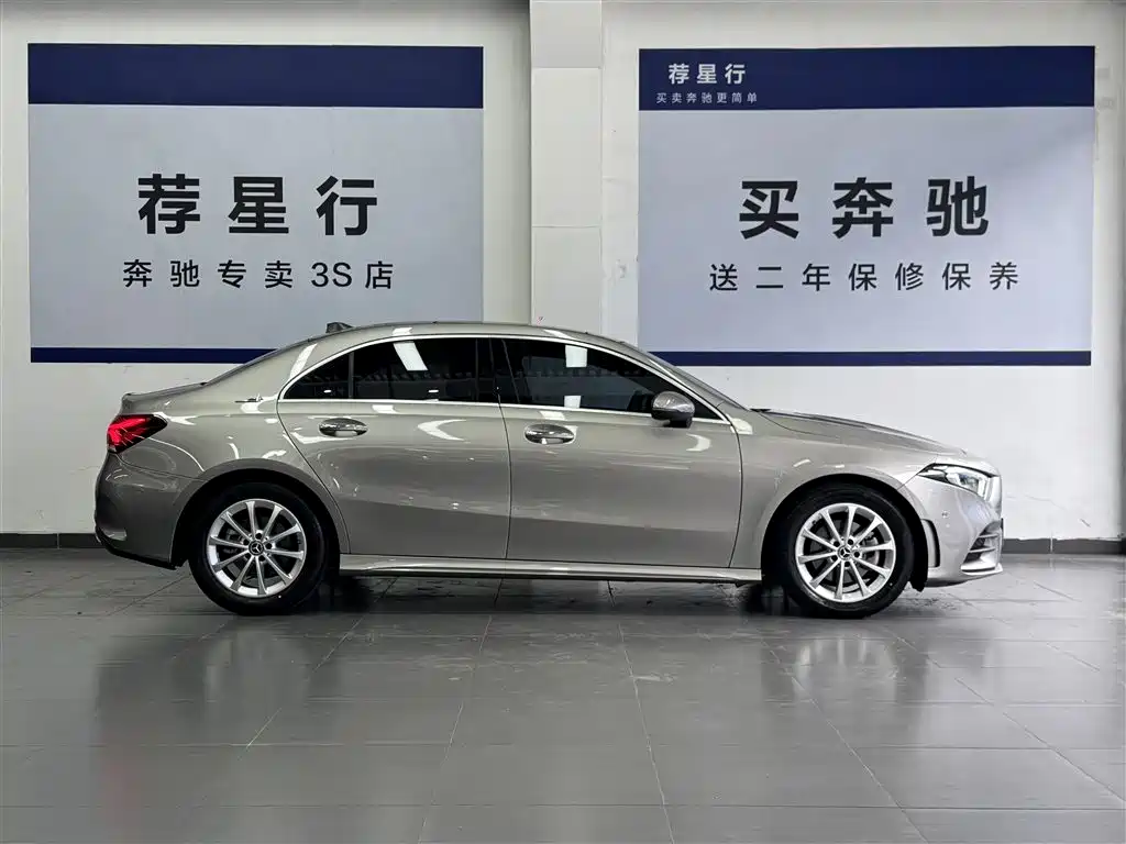 MERCEDES-BENZ A CLASS