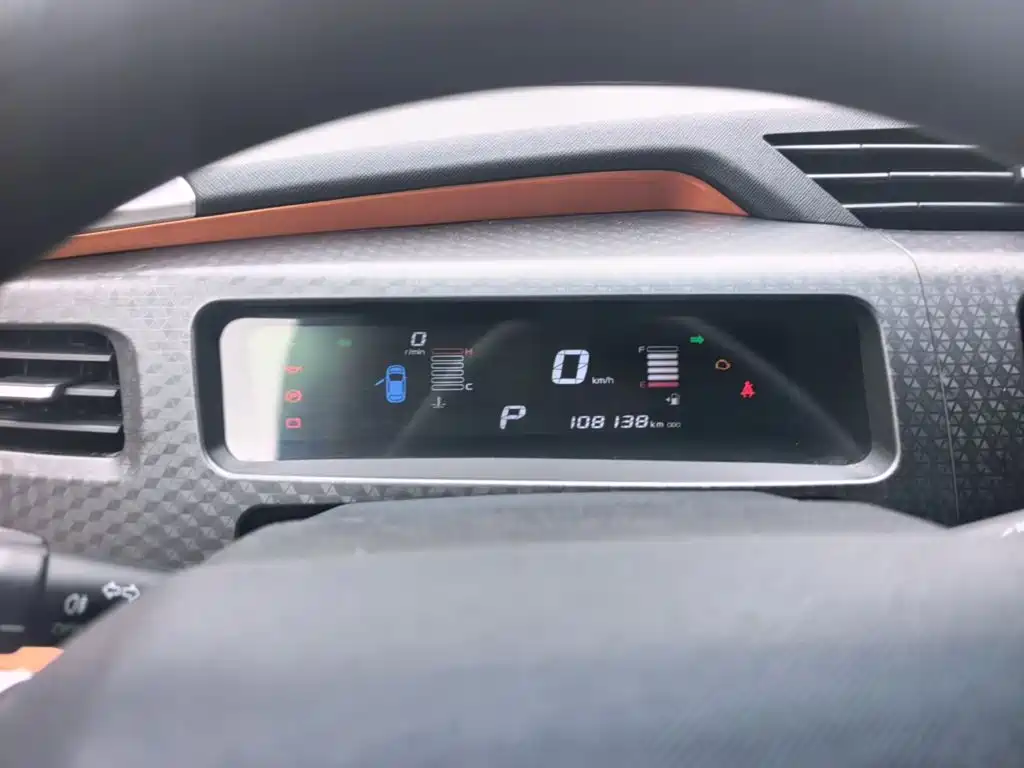Geely Vision X1 — миниатюра 5