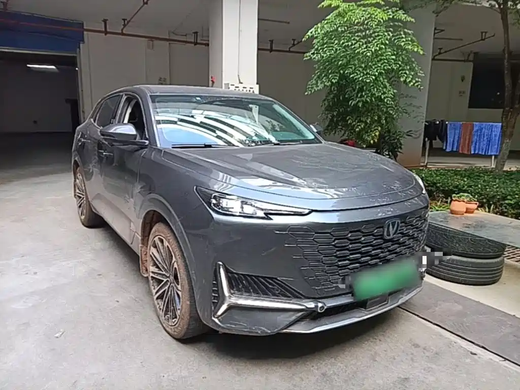 Changan UNI-K iDD — миниатюра 4