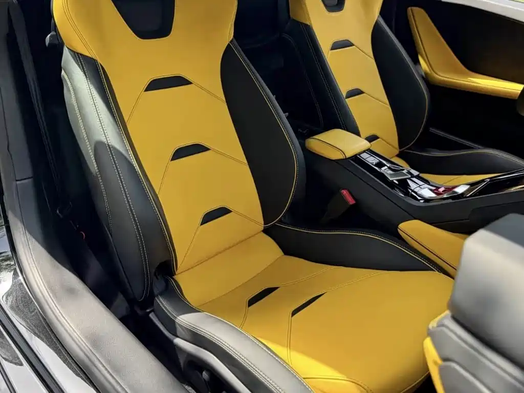 LAMBORGHINI HURACÁN