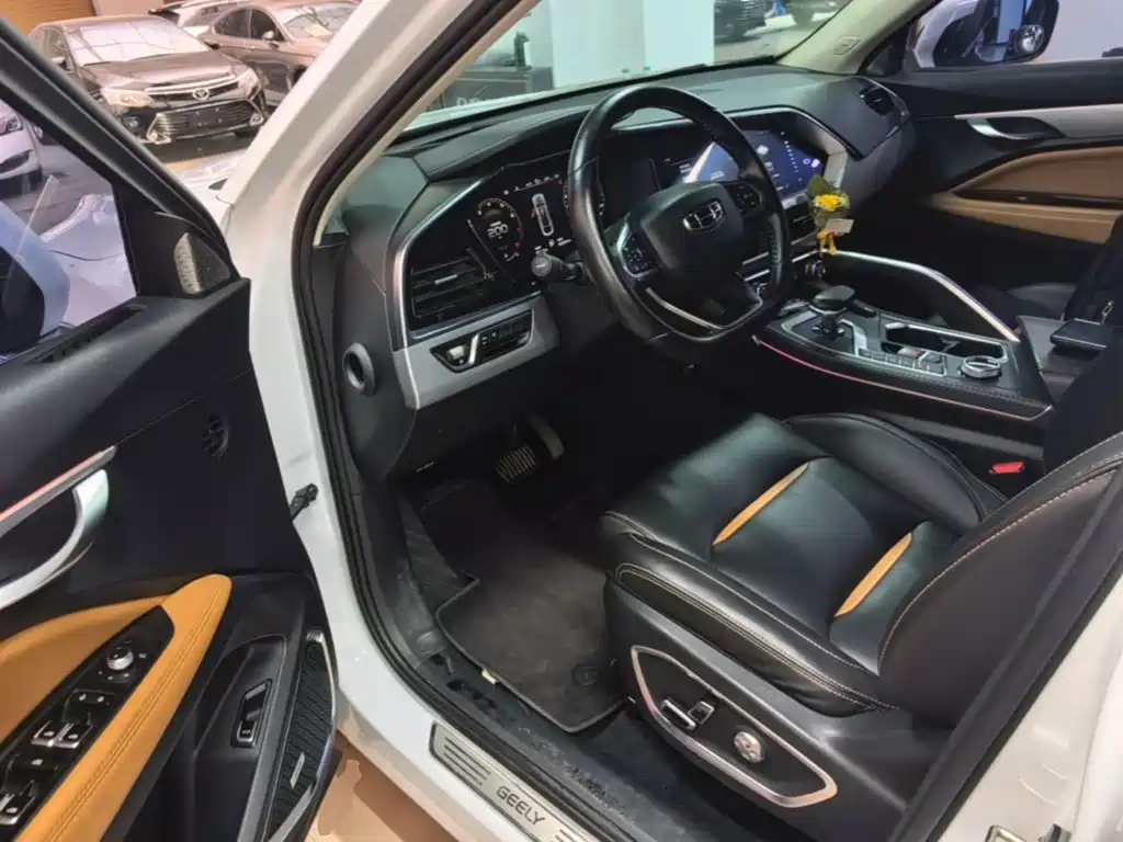Geely Xingyue — миниатюра 16