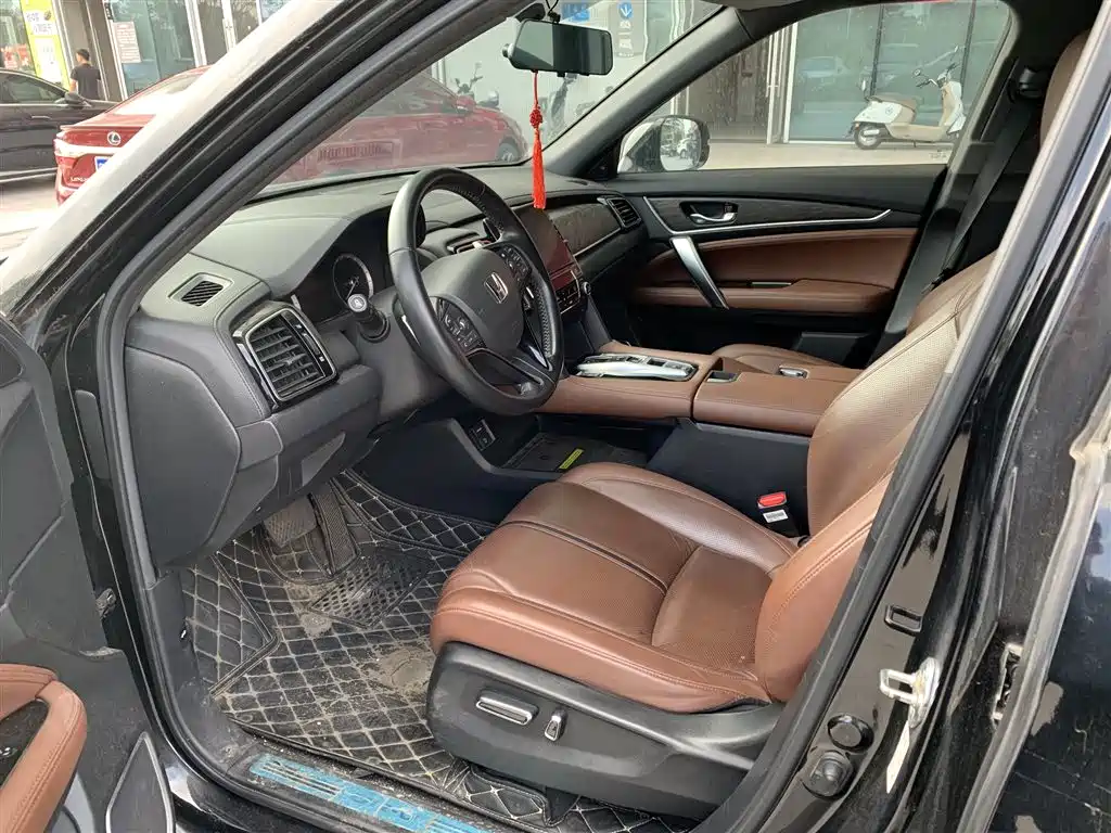 Honda UR-V — миниатюра 4