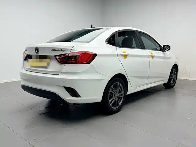 Changan Eado DT — миниатюра 6