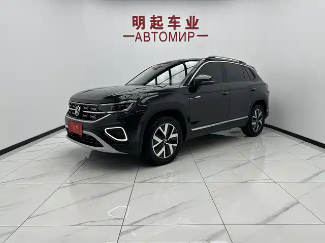 Volkswagen Tharu