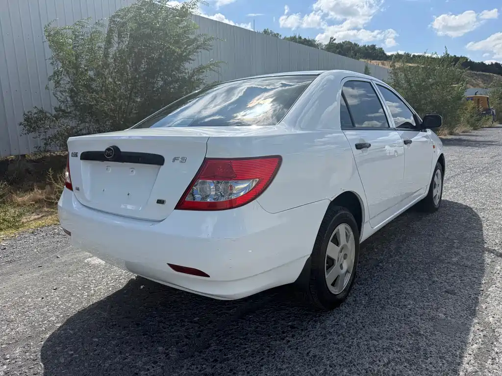 BYD F3 — миниатюра 9