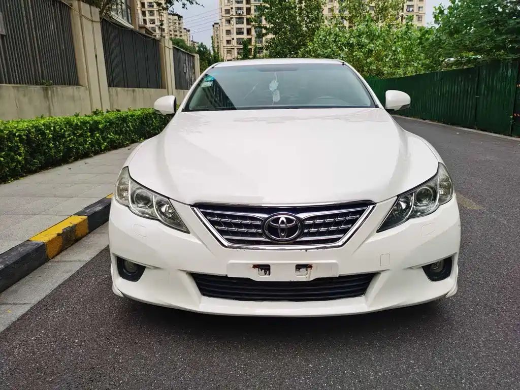Toyota Reiz — миниатюра 2