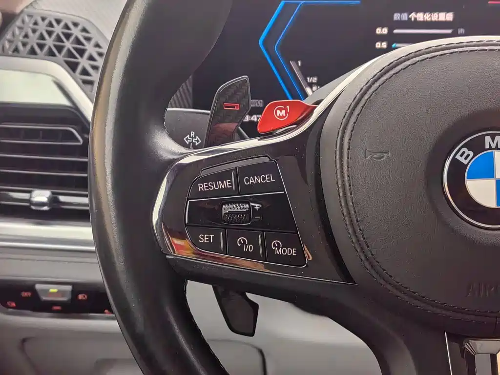 BMW XM — миниатюра 16