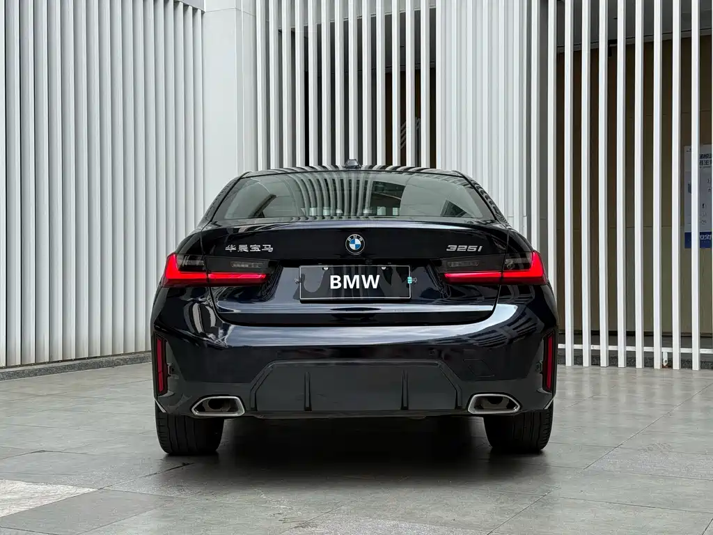 BMW 3 Series — миниатюра 18