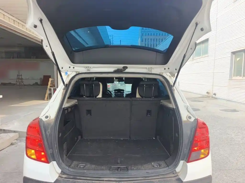 Chevrolet Trax — миниатюра 19