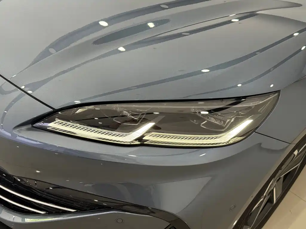 BYD Seals 06 DM-i версия для путешествий — миниатюра 3
