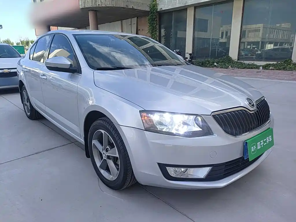Skoda Octavia — миниатюра 4
