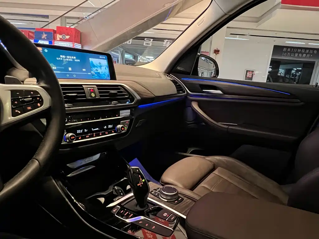 BMW X3 — миниатюра 23