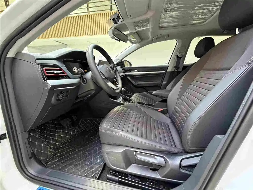 Volkswagen Lavida — миниатюра 4