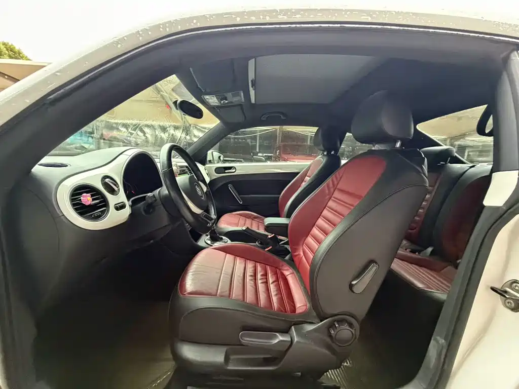 Volkswagen Beetle — миниатюра 4