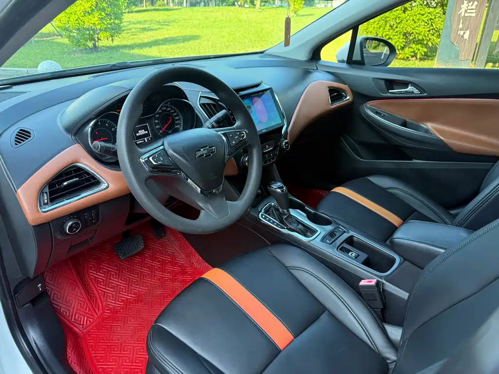 Chevrolet Cruze 320 Auto Pioneer Sunroof Edition, фото 12