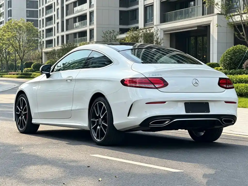 Mercedes-Benz C-Class (Import) — миниатюра 7