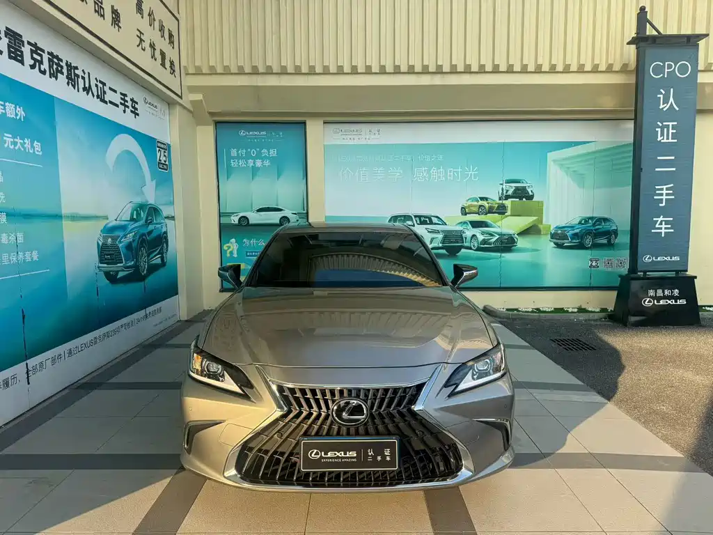 Lexus ES — миниатюра 2