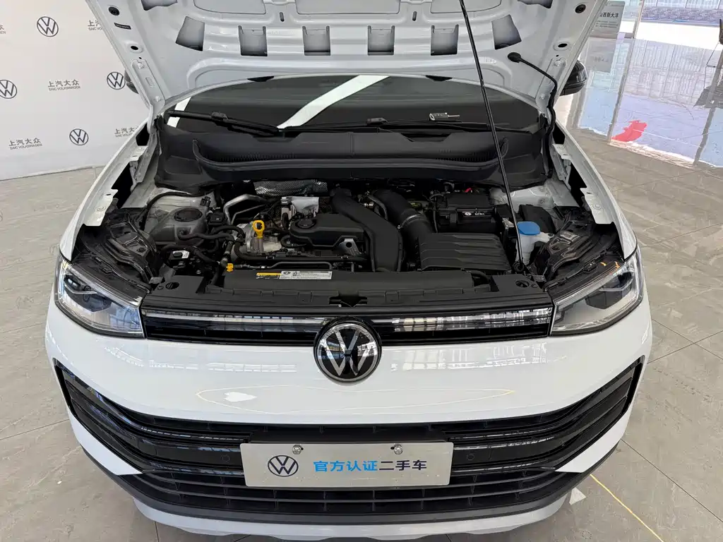 Volkswagen Tharu — миниатюра 3
