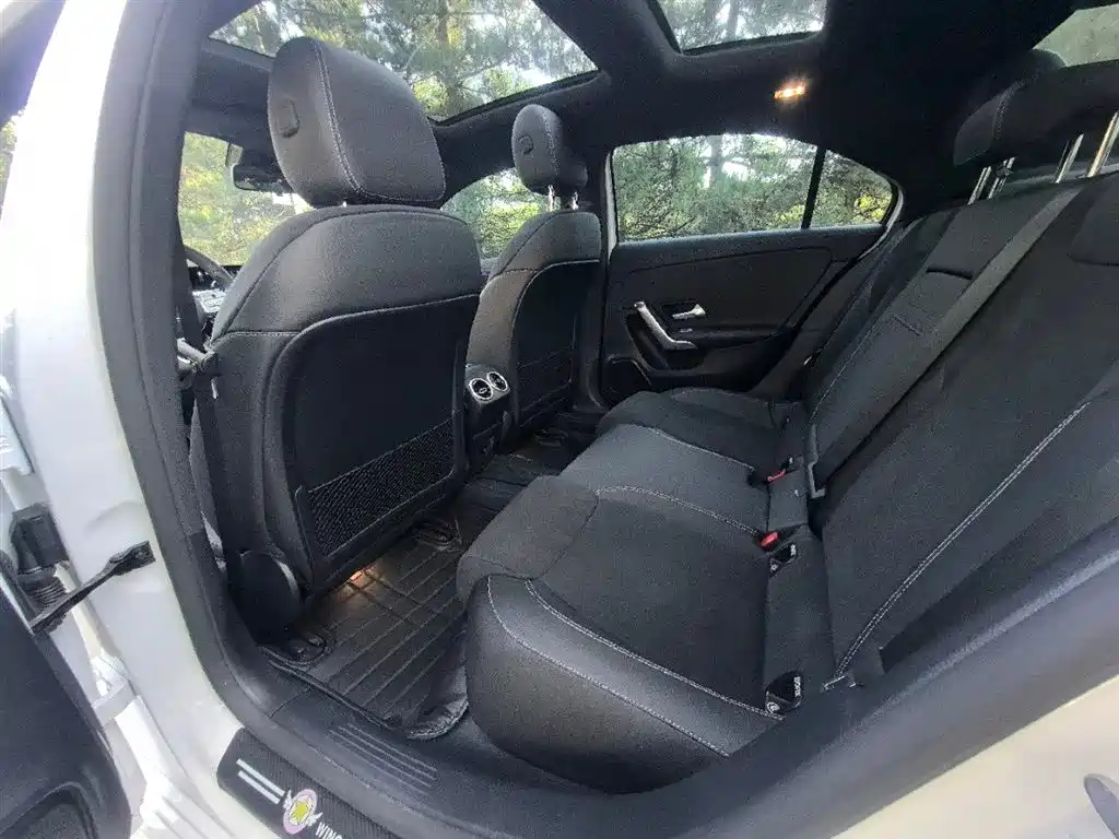 Mercedes-Benz A-Class A 2021 A 200 L Sport Fashion