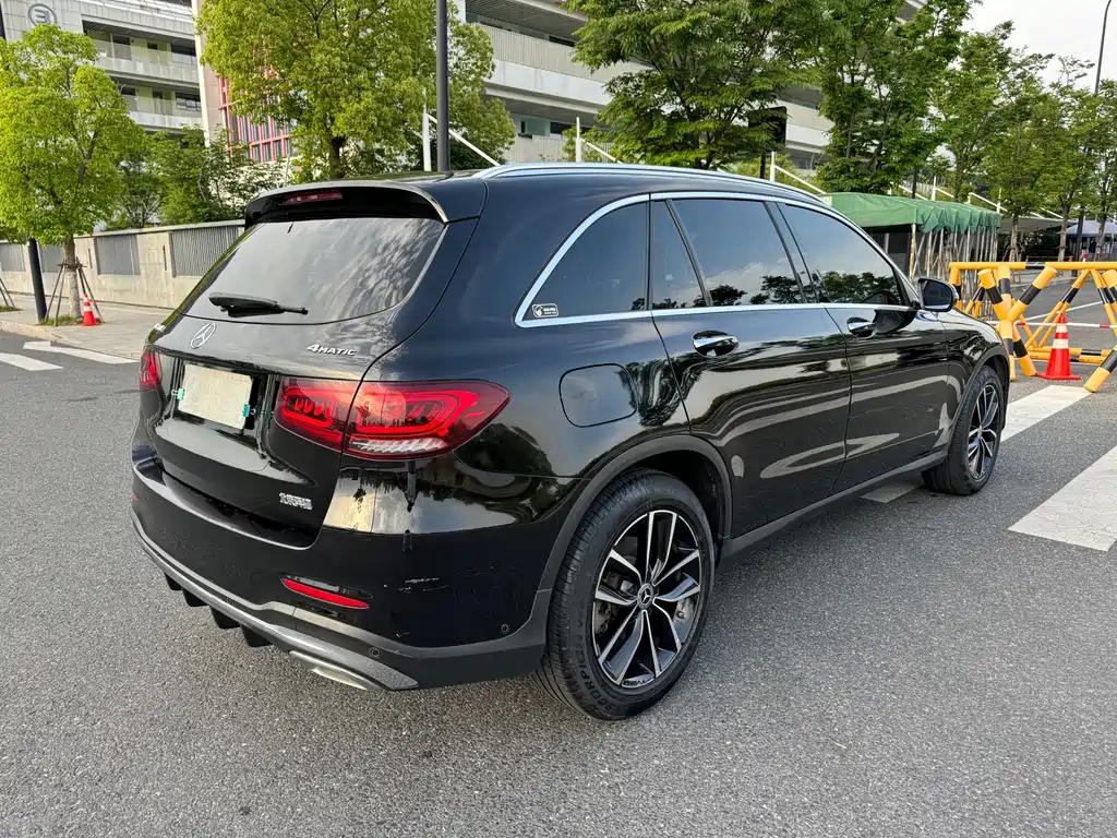 Mercedes-Benz GLC 2021 — фото 4