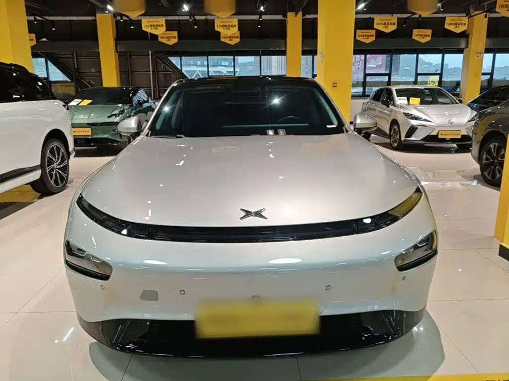 XPeng P7 — миниатюра 3