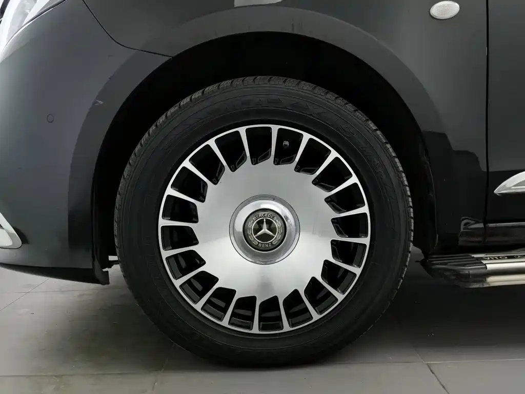 Mercedes-Benz Vito — миниатюра 17
