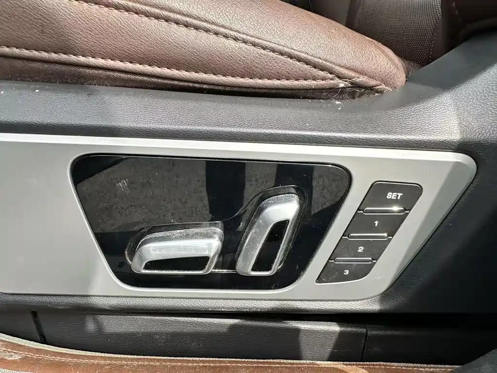 Wey Wey VV7 — миниатюра 5