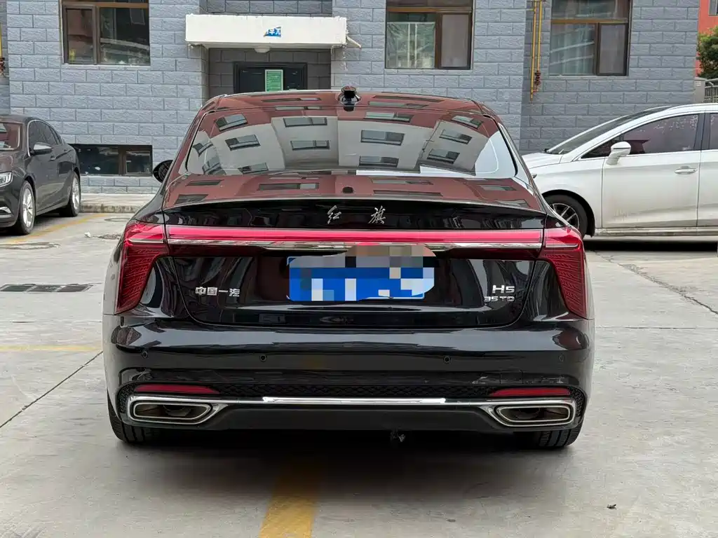Hongqi Hongqi H5 — миниатюра 4