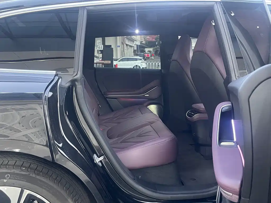 NIO ET5T — миниатюра 23