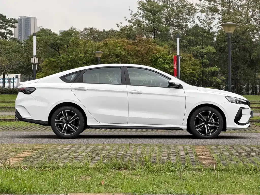Geely Binrui 2024 COOL 1.5T DCT