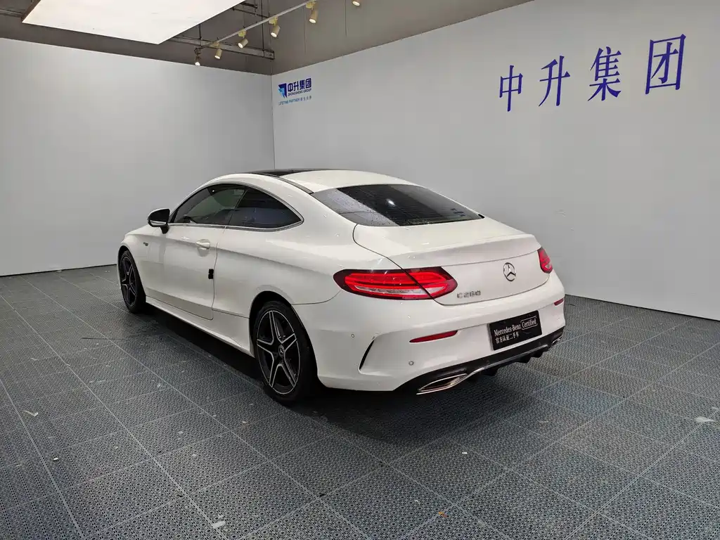 Mercedes-Benz C-Class (Import) — миниатюра 4
