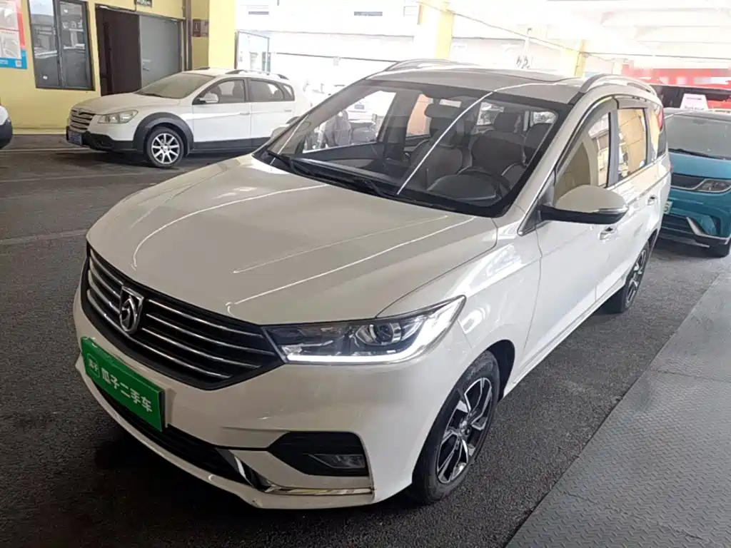 Baojun 360