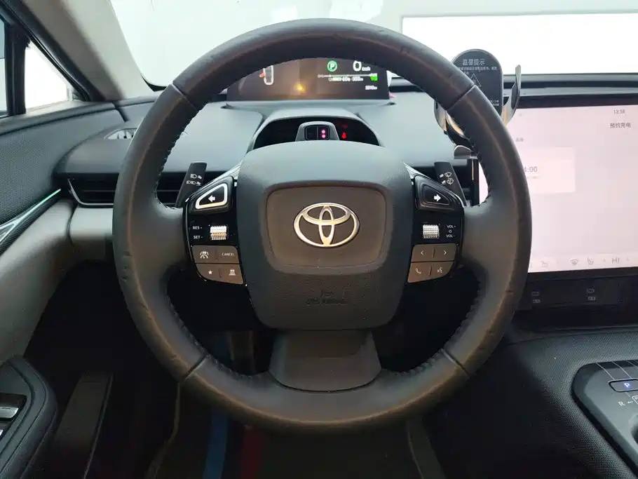 Toyota bZ5 — миниатюра 15