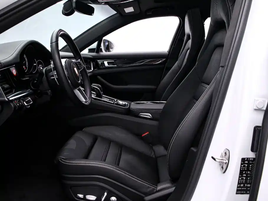 Porsche Panamera — миниатюра 15