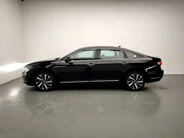 Volkswagen Passat — миниатюра 4