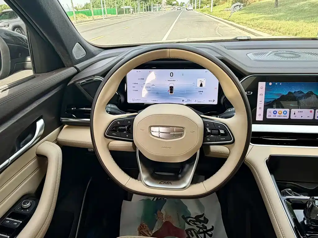 Geely Xingyue L — миниатюра 7